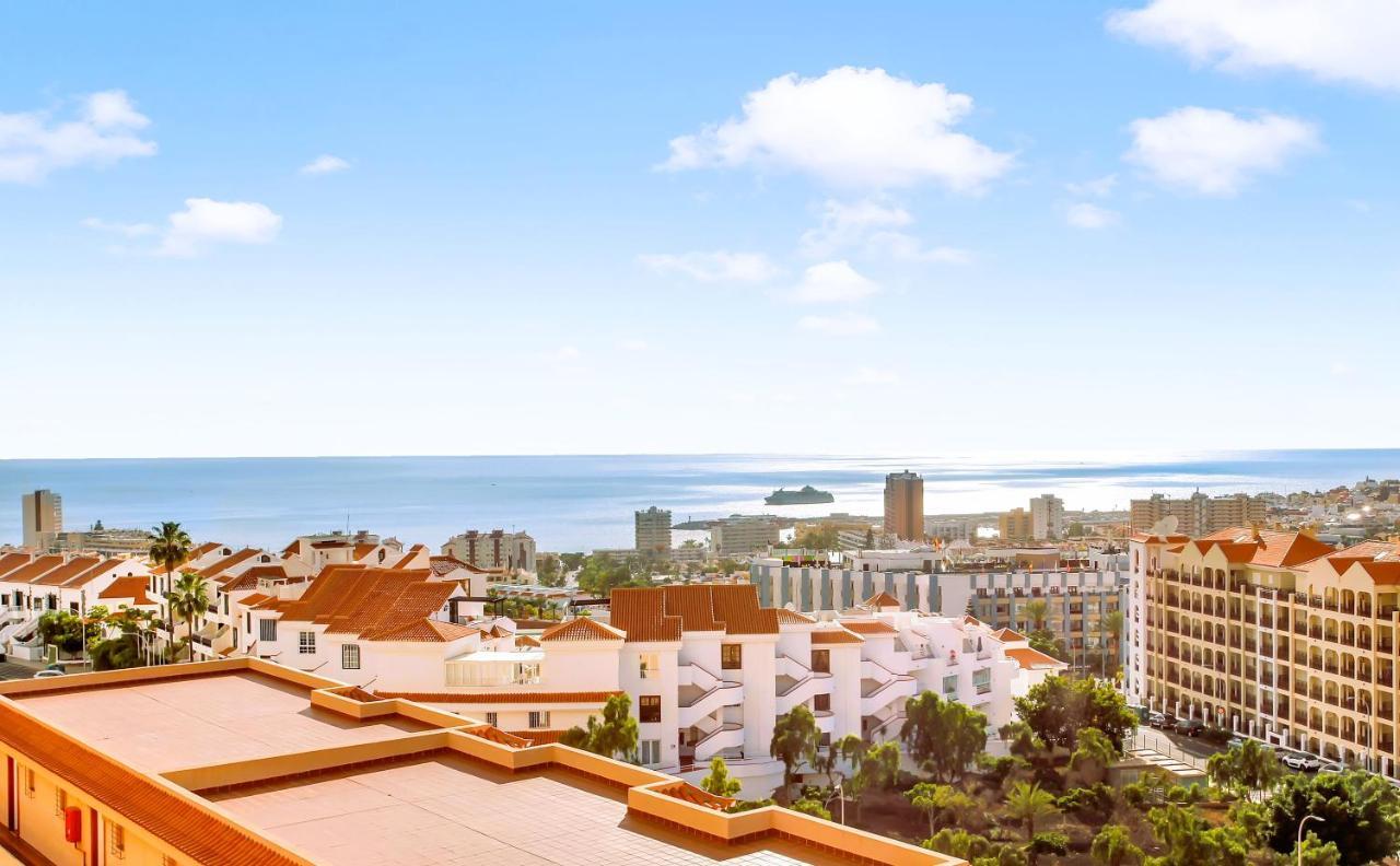 Top Floor, Sea View, Huge Terrace, Heated Pool, Garage Los Cristianos  Exterior photo